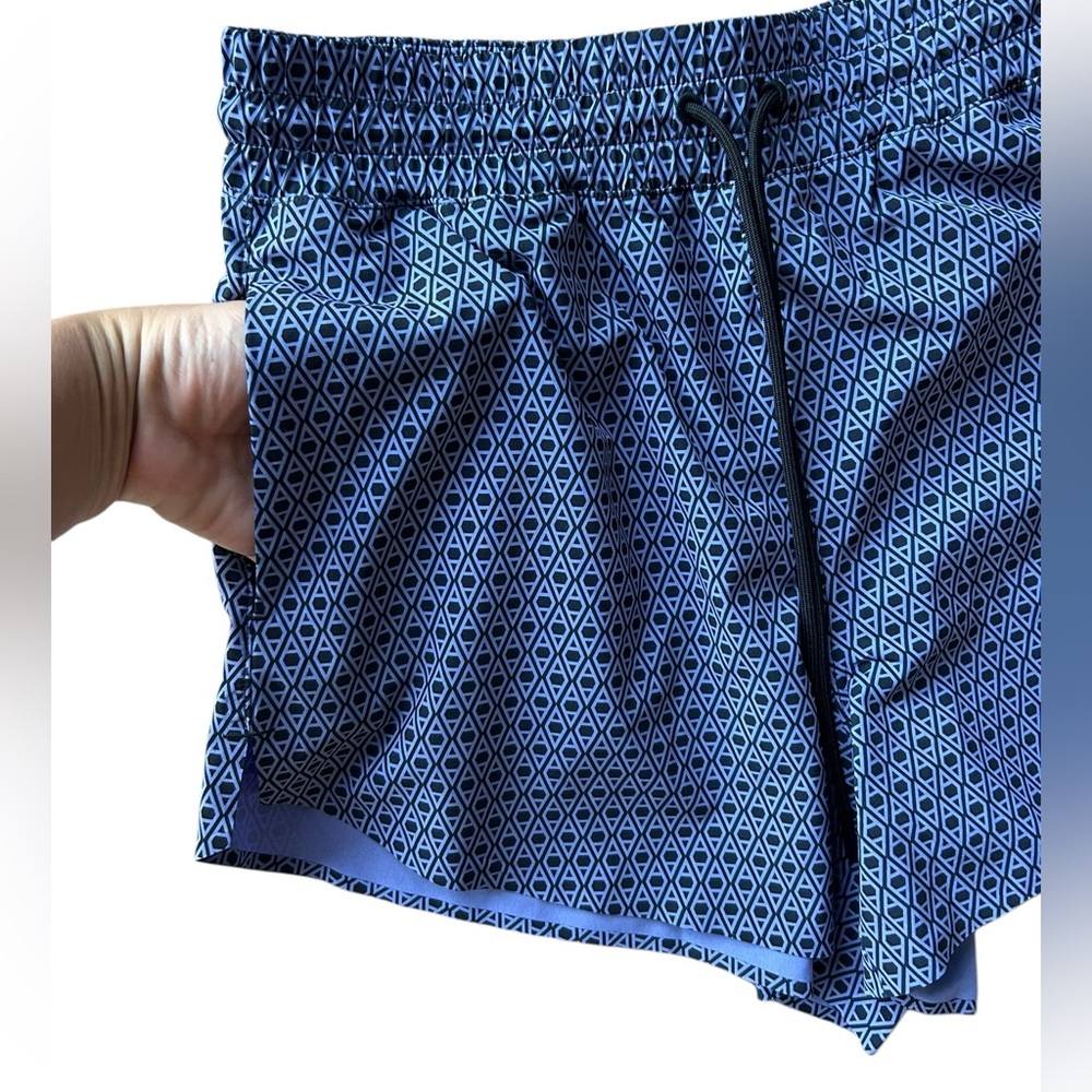 NWT Athleta Geometric Purple Crossroads Pocket Running Shorts Small - Picture 9 of 11